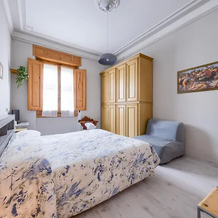 Da Leonardo Apartment *
